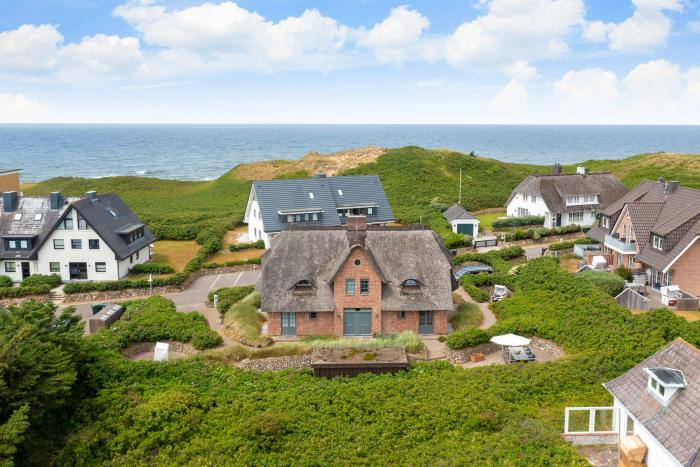 Sylt Reetdachhaus  Sturmhues in Seedüne 9a, Wenningstedt