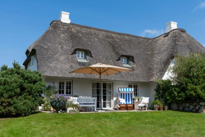 Sylt Reetdachhaus  Lille Björn in Im Grund 10b, Wenningstedt