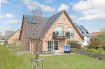 Appartement-Vermietung Bals - Sölring Lek - Normannenweg 3 | Wohnung 2 | Sylt | Wenningstedt, 4-Zimmer-EG-Wohnung  | Maisonette für 6 Personen mit 3 Schlafzimmer, 2 Badezimmer, ca. 125 m2, Grundstück ca. 0 m2
