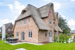 Appartement-Vermietung Bals - Reethüs - Lee - Westerlandstraße 11b | Sylt | Wenningstedt, Reetdachhaus für 4 Personen mit 2 Schlafzimmer, 3 Badezimmer, Gäste WC, ca. 150 m2, Grundstück ca. 0 m2