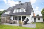 Appartement-Vermietung Bals -  - Hedigenring 24 | Sylt | Westerland, Doppelhaushälfte für 6 Personen mit 3 Schlafzimmer, 2 Badezimmer, ca. 110 m2, Garage, Grundstück ca. 0 m2