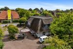 Appartement-Vermietung Bals - Friesenhaus Erika - Westerhörn 6 | Wohnung 1 | Sylt | Keitum, 2-Zimmer-OG-Wohnung unter Reet für 2 Personen mit 1 Schlafzimmer, 1 Badezimmer, ca. 45 m2, Grundstück ca. 0 m2