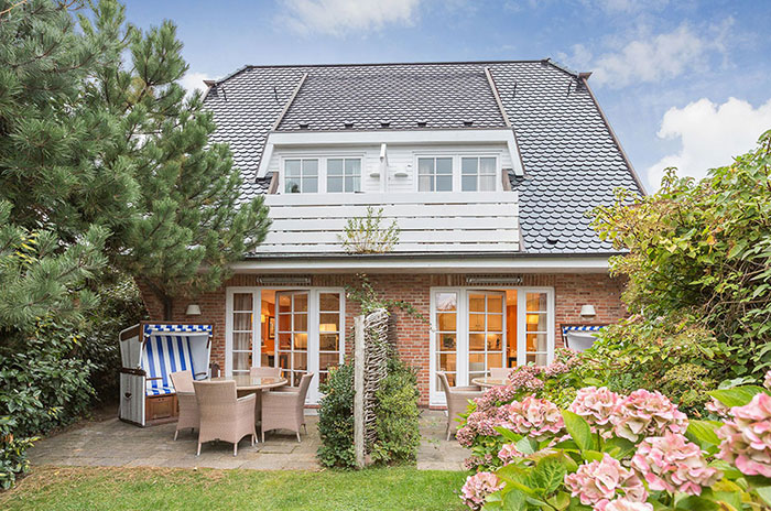 Sylt 3 Zimmer Ferienwohnung | Maisonette Romantikhaus Rosenhüs - Dünenrose in Rosenweg 10, Westerland