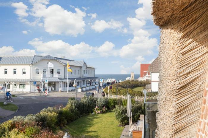 Hausteil unter Reet - Sylt, Strandstraße 24 | 1