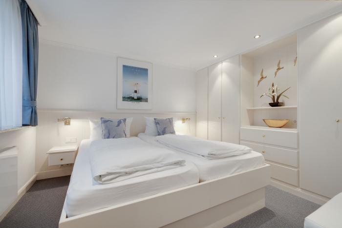 Appartement-Vermietung Bals -  - Horsatal 3a | Wohnung 1 | Sylt | Wenningstedt, 3-Zimmer-EG-Wohnung  | Maisonette für 3 Personen mit 2 Schlafzimmer, 1 Badezimmer, ca. 50 m2, Grundstück ca. 0 m2