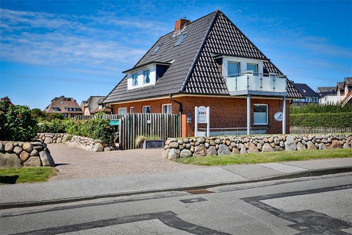 Sylt 3 Zimmer Ferienwohnung Strandhaus Feldlerche in Westerstraße 9, Wenningstedt