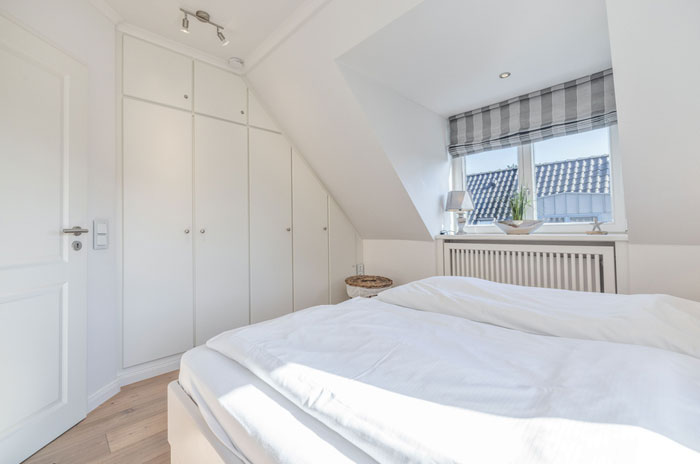 Appartement-Vermietung Bals - Strandliebe - Lorens-De-Hahn-Straße 34 | B13 | Sylt | Westerland, 2-Zimmer-OG-Wohnung für 2 Personen mit 1 Schlafzimmer, 1 Badezimmer, ca. 45 m2, Grundstück ca. 0 m2