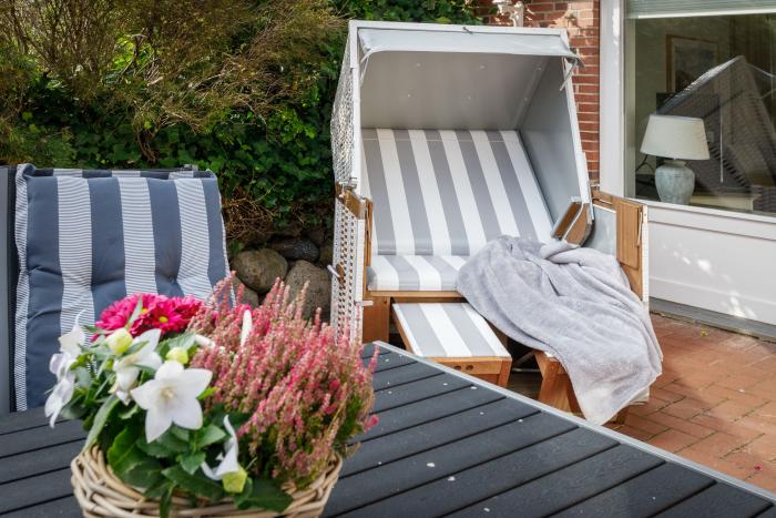 Appartement-Vermietung Bals -  - Am Friedrichshain 14 | Wohnung 1 | Sylt | Westerland, 3-Zimmer-EG-Wohnung für 4 Personen mit 2 Schlafzimmer, 2 Badezimmer, Gäste WC, ca. 100 m2, Grundstück ca. 0 m2