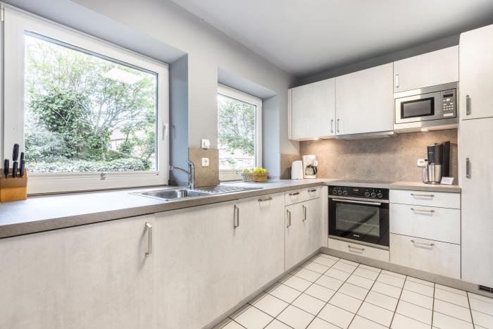 Appartement-Vermietung Bals -  - Am Friedrichshain 14 | Wohnung 1 | Sylt | Westerland, 3-Zimmer-EG-Wohnung für 4 Personen mit 2 Schlafzimmer, 2 Badezimmer, Gäste WC, ca. 100 m2, Grundstück ca. 0 m2