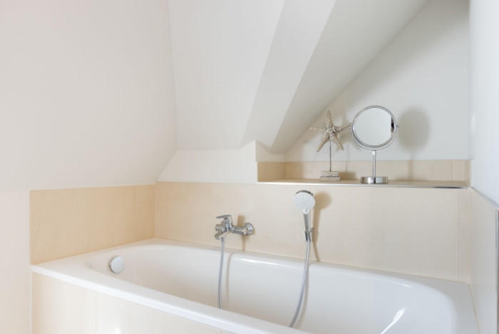 Appartement-Vermietung Bals -  - Am Friedrichshain 14 | Wohnung 2 | Sylt | Westerland, 3-Zimmer-OG-Wohnung für 4 Personen mit 2 Schlafzimmer, 1 Badezimmer, Gäste WC, ca. 90 m2, Grundstück ca. 0 m2
