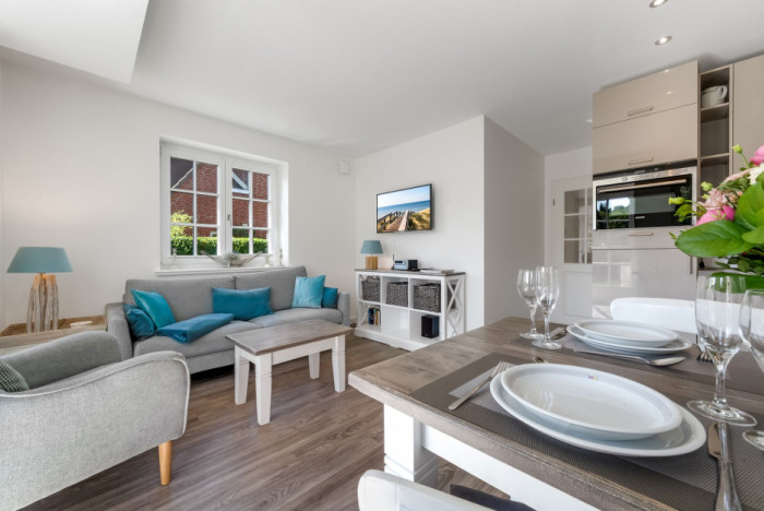 Appartement-Vermietung Bals -  - Am Friedrichshain 37 | Wohnung 3 | Sylt | Westerland, 2-Zimmer-EG-Wohnung für 2 Personen mit 1 Schlafzimmer, 1 Badezimmer, ca. 45 m2, Grundstück ca. 0 m2
