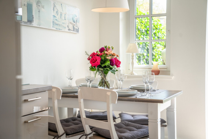 Appartement-Vermietung Bals -  - Am Friedrichshain 37 | Wohnung 3 | Sylt | Westerland, 2-Zimmer-EG-Wohnung für 2 Personen mit 1 Schlafzimmer, 1 Badezimmer, ca. 45 m2, Grundstück ca. 0 m2