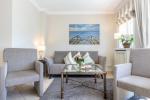 Appartement-Vermietung Bals - Haus Rosengrund - Boy-Truels-Straße 2b | Sylt | Westerland, 3-Zimmer-EG-Wohnung  | Maisonette für 4 Personen mit 2 Schlafzimmer, 2 Badezimmer, Gäste WC, ca. 82 m2, Grundstück ca. 0 m2 - Bild-2