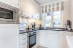 Appartement-Vermietung Bals - Haus Rosengrund - Boy-Truels-Straße 2b | Sylt | Westerland, 3-Zimmer-EG-Wohnung  | Maisonette für 4 Personen mit 2 Schlafzimmer, 2 Badezimmer, Gäste WC, ca. 82 m2, Grundstück ca. 0 m2 - Bild-9