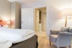 Appartement-Vermietung Bals - Residenz am Hochkamp - Haus Habel - Hochkamp 6b | Sylt | Wenningstedt, Reetdachhaus für 6 Personen mit 3 Schlafzimmer, 3 Badezimmer, Gäste WC, ca. 153 m2, Grundstück ca. 400 m2 - Bild-26