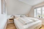 Appartement-Vermietung Bals - Summersalt - Hochkamp 6c | Sylt | Wenningstedt, Reetdachhaus für 7 Personen mit 4 Schlafzimmer, 3 Badezimmer, Gäste WC, ca. 195 m2, Grundstück ca. 0 m2 - Bild-29