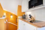 Appartement-Vermietung Bals - Romantikhaus Rosenhüs - Teerose - Rosenweg 10 | 3 | Sylt | Westerland, 2-Zimmer-EG-Wohnung  | Maisonette für 2 Personen mit 1 Schlafzimmer, 1 Badezimmer, ca. 40 m2, Grundstück ca. 0 m2 - Bild-9