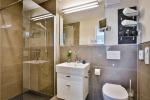 Appartement-Vermietung Bals - Elske - Norderstraße 5a | 3 | Sylt | Westerland, 3-Zimmer-EG-Wohnung  | Maisonette für 4 Personen mit 2 Schlafzimmer, 2 Badezimmer, Gäste WC, ca. 74 m2, Fahrstuhl im Haus, Grundstück ca. 0 m2 - Bild-14