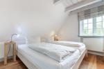Appartement-Vermietung Bals - Romantisches Friesenhaus - Stadumstraße 50 | Hausteil 1 | Sylt | Westerland, Hausteil unter Reet für 6 Personen mit 3 Schlafzimmer, 2 Badezimmer, Gäste WC, ca. 160 m2, Grundstück ca. 0 m2 - Bild-18