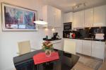 Appartement-Vermietung Bals - Villa Strauch - Elisabethstraße 17 | Wohnung 1.1 | Sylt | Westerland, 2-Zimmer-OG-Wohnung für 2 Personen mit 1 Schlafzimmer, 1 Badezimmer, ca. 55 m2, Fahrstuhl im Haus, Grundstück ca. 0 m2 - Bild-6