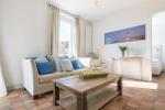 Appartement-Vermietung Bals - Villa Strauch - Elisabethstraße 17 | Wohnung 1.3 | Sylt | Westerland, 2-Zimmer-OG-Wohnung für 2 Personen mit 1 Schlafzimmer, 1 Badezimmer, ca. 52 m2, Garage, Fahrstuhl im Haus, Grundstück ca. 0 m2 - Bild-2
