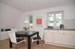 Appartement-Vermietung Bals -  - Bastianstraße 16 | Wohnung 2 | Sylt | Westerland, 2-Zimmer-OG-Wohnung  | Maisonette für 2 Personen mit 1 Schlafzimmer, 1 Badezimmer, ca. 52 m2, Grundstück ca. 0 m2 - Bild-6