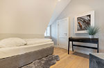 Appartement-Vermietung Bals - Friesenhaus Lavinia - Strandstraße 22b | Sylt | Wenningstedt, Reetdachhaus für 7 Personen mit 4 Schlafzimmer, 4 Badezimmer, Gäste WC, ca. 155 m2, Grundstück ca. 0 m2 - Bild-24