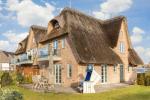 Appartement-Vermietung Bals - Friesenhaus Meerlust - Strandstraße 24 | 1 | Sylt | Wenningstedt, Hausteil unter Reet für 9 Personen mit 5 Schlafzimmer, 5 Badezimmer, Gäste WC, ca. 240 m2, Grundstück ca. 0 m2 - Bild-60