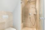 Appartement-Vermietung Bals - Friesenhaus Meerlust - Strandstraße 24 | 2 | Sylt | Wenningstedt, Hausteil unter Reet für 8 Personen mit 4 Schlafzimmer, 4 Badezimmer, Gäste WC, ca. 180 m2, Grundstück ca. 0 m2 - Bild-35