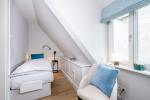 Appartement-Vermietung Bals - Friesenhaus Meerzeit - Am Denghoog 3b | 3 | Sylt | Wenningstedt, Hausteil unter Reet für 6 Personen mit 3 Schlafzimmer, 3 Badezimmer, ca. 154 m2, Grundstück ca. 0 m2 - Bild-19