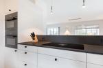 Appartement-Vermietung Bals - Spuren im Sand - Braderuper Straße 8 | Sylt | Wenningstedt, Freistehendes Reetdachhaus für 8 Personen mit 4 Schlafzimmer, 3 Badezimmer, Gäste WC, ca. 240 m2, Grundstück ca. 0 m2 - Bild-16