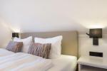 Appartement-Vermietung Bals - Spuren im Sand - Braderuper Straße 8 | Sylt | Wenningstedt, Freistehendes Reetdachhaus für 8 Personen mit 4 Schlafzimmer, 3 Badezimmer, Gäste WC, ca. 240 m2, Grundstück ca. 0 m2 - Bild-24