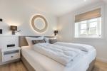 Appartement-Vermietung Bals - Spuren im Sand - Braderuper Straße 8 | Sylt | Wenningstedt, Freistehendes Reetdachhaus für 8 Personen mit 4 Schlafzimmer, 3 Badezimmer, Gäste WC, ca. 240 m2, Grundstück ca. 0 m2 - Bild-35