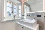 Appartement-Vermietung Bals - Spuren im Sand - Braderuper Straße 8 | Sylt | Wenningstedt, Freistehendes Reetdachhaus für 8 Personen mit 4 Schlafzimmer, 3 Badezimmer, Gäste WC, ca. 240 m2, Grundstück ca. 0 m2 - Bild-42