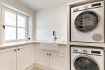 Appartement-Vermietung Bals - Spuren im Sand - Braderuper Straße 8 | Sylt | Wenningstedt, Freistehendes Reetdachhaus für 8 Personen mit 4 Schlafzimmer, 3 Badezimmer, Gäste WC, ca. 240 m2, Grundstück ca. 0 m2 - Bild-62