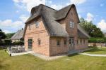 Appartement-Vermietung Bals - Spuren im Sand - Braderuper Straße 8 | Sylt | Wenningstedt, Freistehendes Reetdachhaus für 8 Personen mit 4 Schlafzimmer, 3 Badezimmer, Gäste WC, ca. 240 m2, Grundstück ca. 0 m2 - Bild-69