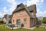 Appartement-Vermietung Bals - Beachvibes - Braderuper Straße 8b | Sylt | Wenningstedt, Reetdachhaus für 6 Personen mit 4 Schlafzimmer, 3 Badezimmer, Gäste WC, ca. 153 m2, Grundstück ca. 0 m2 - Bild-45