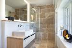 Appartement-Vermietung Bals - Reethüs - Strand - Süder Wung 20a | Sylt | Wenningstedt, Reetdachhaus für 6 Personen mit 3 Schlafzimmer, 3 Badezimmer, Gäste WC, ca. 150 m2, Grundstück ca. 0 m2 - Bild-23