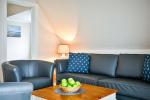 Appartement-Vermietung Bals - Strandhaus Feldlerche - Westerstraße 9 | Wohnung 3 | Sylt | Wenningstedt, 3-Zimmer-OG-Wohnung für 4 Personen mit 2 Schlafzimmer, 2 Badezimmer, ca. 90 m2, Grundstück ca. 0 m2 - Bild-2