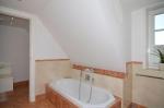 Appartement-Vermietung Bals -  - Friesenring 21 | Wohnung 7 | Sylt | Wenningstedt, 2-Zimmer-OG-Wohnung  | Maisonette für 2 Personen mit 1 Schlafzimmer, 1 Badezimmer, Gäste WC, ca. 55 m2, Grundstück ca. 0 m2 - Bild-8