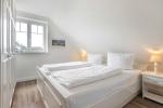 Appartement-Vermietung Bals -  - Hoogenkamp 32 | Wohnung 2 | Sylt | Westerland, 3-Zimmer-OG-Wohnung  | Maisonette für 4 Personen mit 2 Schlafzimmer, 1 Badezimmer, Gäste WC, ca. 77 m2, Grundstück ca. 0 m2 - Bild-9