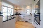 Appartement-Vermietung Bals - Reethüs - Luv - Westerlandstraße 11a | Sylt | Wenningstedt, Reetdachhaus für 4 Personen mit 2 Schlafzimmer, 3 Badezimmer, Gäste WC, ca. 157 m2, Grundstück ca. 0 m2 - Bild-7