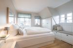 Appartement-Vermietung Bals - Reethüs - Lee - Westerlandstraße 11b | Sylt | Wenningstedt, Reetdachhaus für 4 Personen mit 2 Schlafzimmer, 3 Badezimmer, Gäste WC, ca. 150 m2, Grundstück ca. 0 m2 - Bild-7