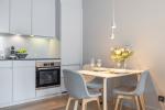 Appartement-Vermietung Bals - Neue Mitte - Neue Straße 6 | Wohnung 3 | Sylt | Westerland, 2-Zimmer-OG-Wohnung für 2 Personen mit 1 Schlafzimmer, 1 Badezimmer, ca. 50 m2, Garage, Fahrstuhl im Haus, Grundstück ca. 0 m2 - Bild-5