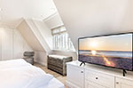 Appartement-Vermietung Bals -  - Horsatal 5a | Sylt | Wenningstedt, Reetdachhaus für 6 Personen mit 3 Schlafzimmer, 2 Badezimmer, Gäste WC, ca. 181 m2, Grundstück ca. 0 m2 - Bild-16