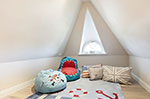 Appartement-Vermietung Bals -  - Horsatal 5a | Sylt | Wenningstedt, Reetdachhaus für 6 Personen mit 3 Schlafzimmer, 2 Badezimmer, Gäste WC, ca. 181 m2, Grundstück ca. 0 m2 - Bild-37