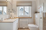 Appartement-Vermietung Bals - Rüm Hart - Horsatal 15b | Sylt | Wenningstedt, Reetdachhaus für 6 Personen mit 3 Schlafzimmer, 3 Badezimmer, Gäste WC, ca. 150 m2, Grundstück ca. 650 m2 - Bild-44