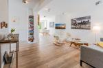 Appartement-Vermietung Bals - ZwischenRaum - Gaadt 19a | Sylt | Westerland, Freistehendes Haus für 6 Personen mit 3 Schlafzimmer, 3 Badezimmer, ca. 130 m2, Grundstück ca. 0 m2 - Bild-1