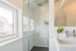 Appartement-Vermietung Bals - ZwischenRaum - Gaadt 19a | Sylt | Westerland, Freistehendes Haus für 6 Personen mit 3 Schlafzimmer, 3 Badezimmer, ca. 130 m2, Grundstück ca. 0 m2 - Bild-17
