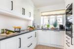Appartement-Vermietung Bals - Reethüs - Düne - Risgap 13b | Sylt | Wenningstedt, Reetdachhaus für 4 Personen mit 2 Schlafzimmer, 3 Badezimmer, Gäste WC, ca. 185 m2, Grundstück ca. 0 m2 - Bild-11